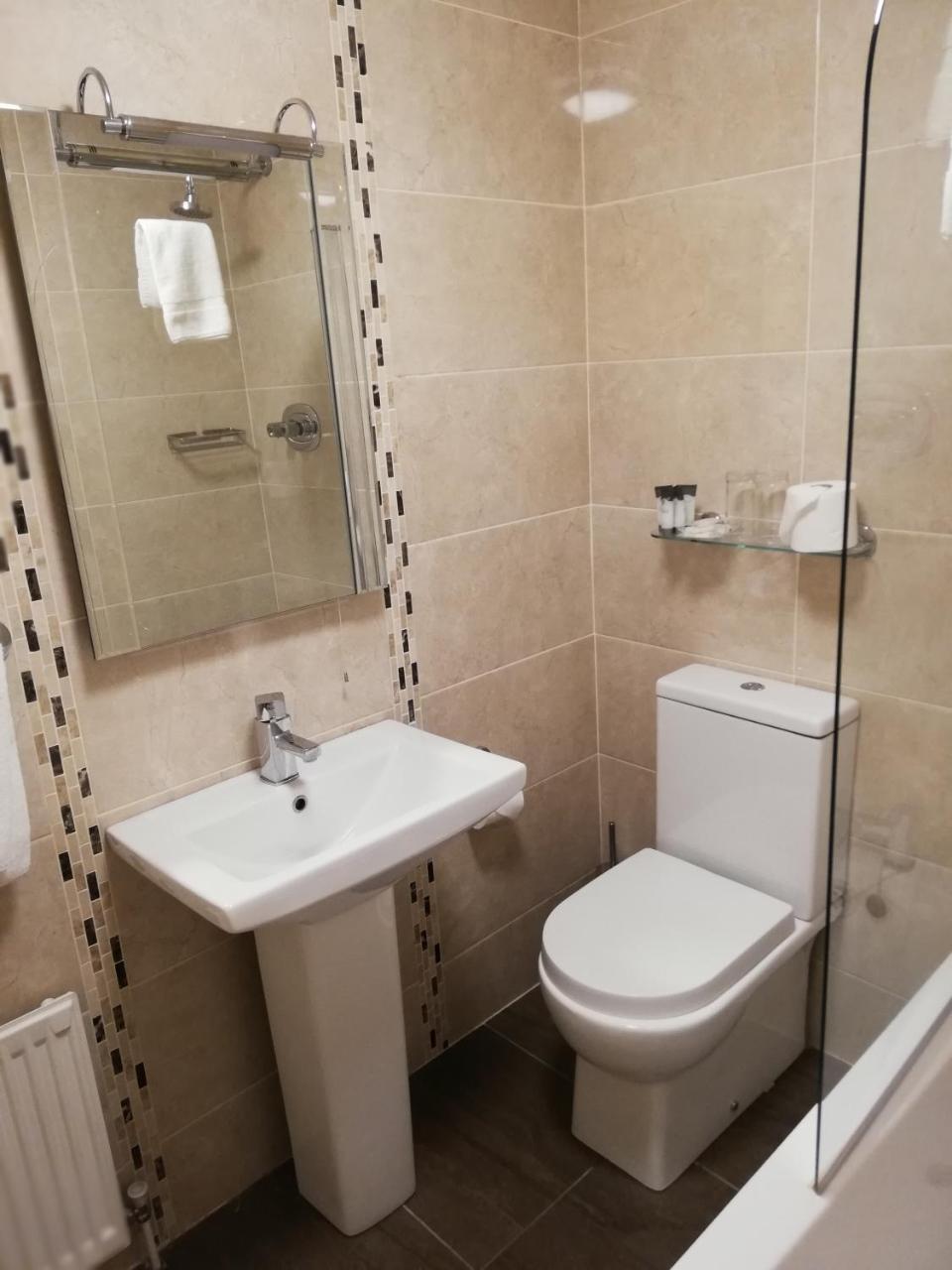 Castle Guest house 3*
