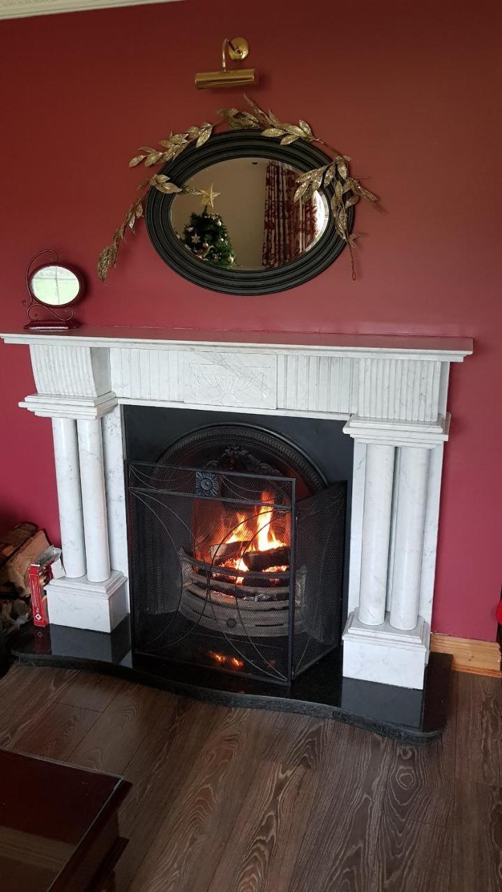 Kara Hem Killarney