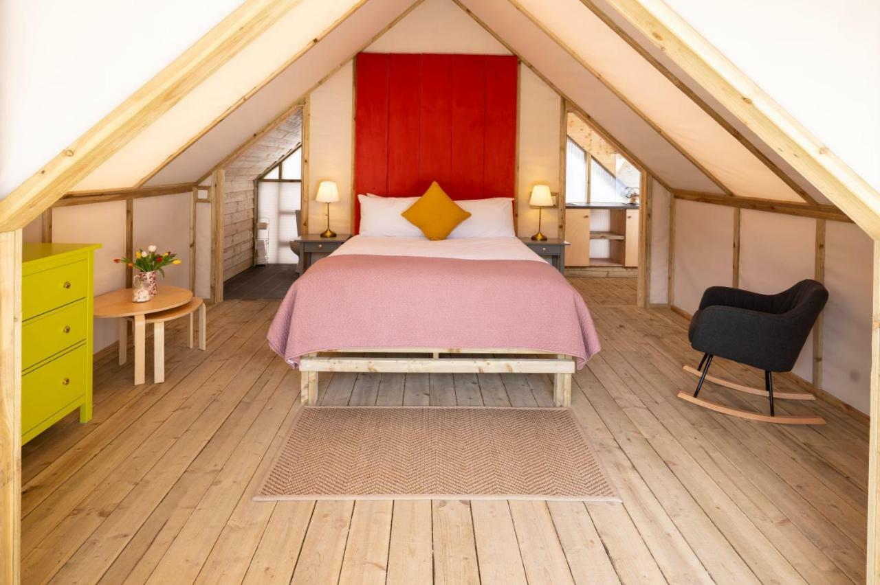 Killarney Glamping At The Grove, Suites And Lodges Luxury tent