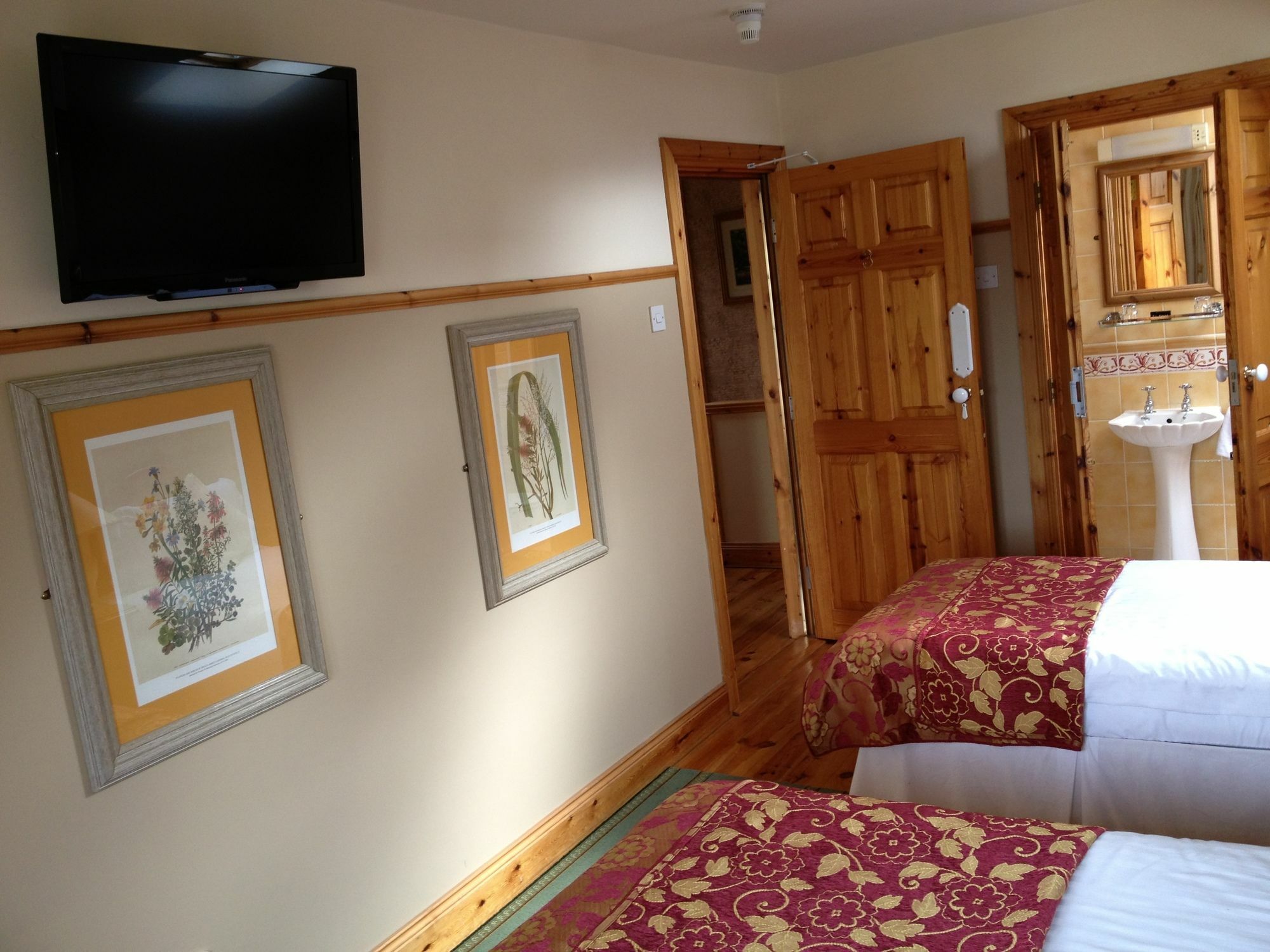 Copper Kettle Bed & Breakfast 4*