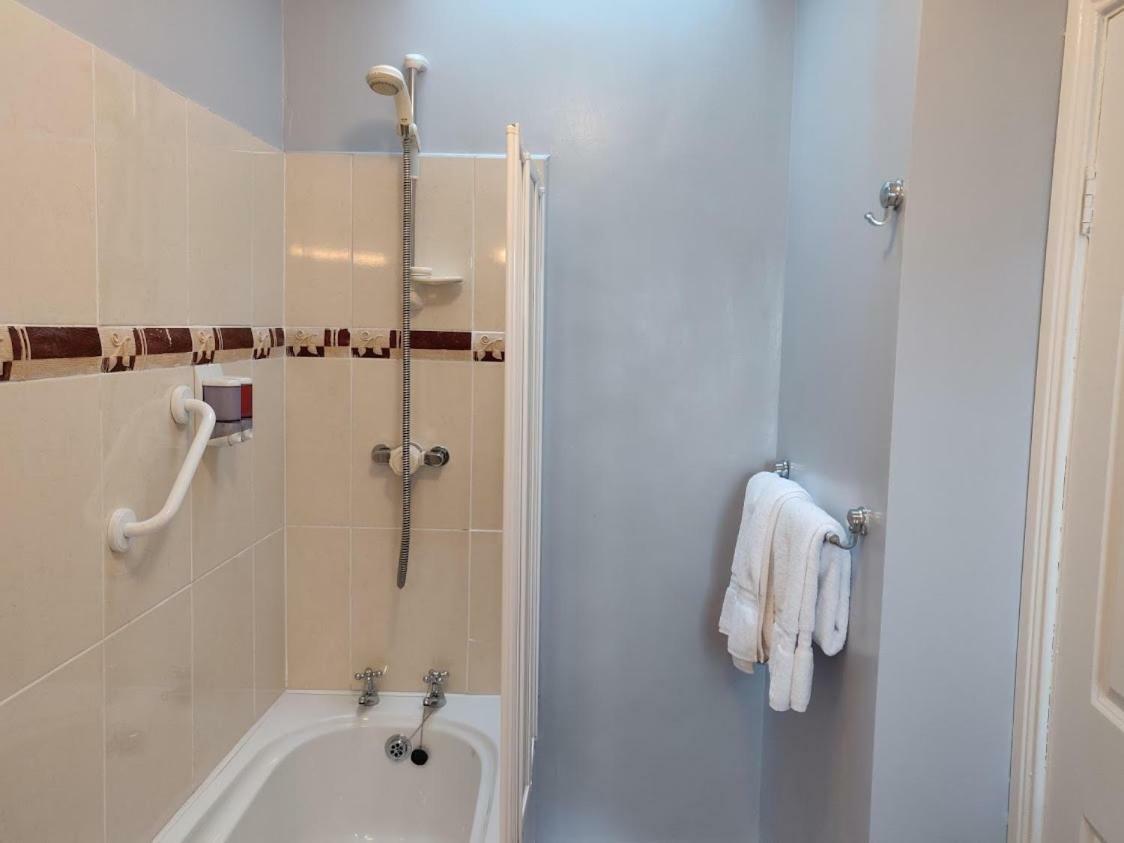 Acara 3* Killarney