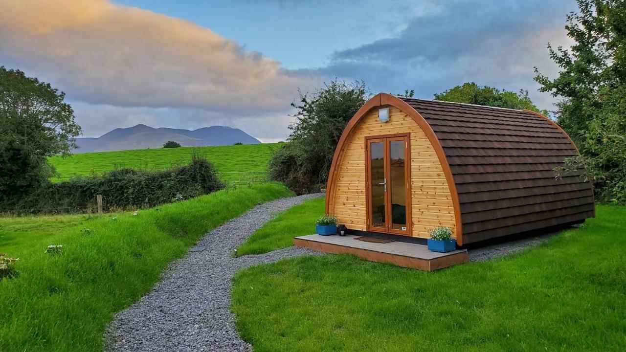 Luxury tent Farmyard Lane Glamping Killarney