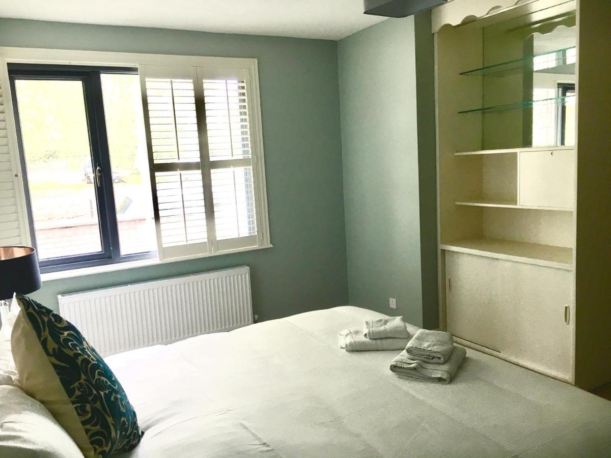 Holiday home Shangri - La Spacious Family Townhouse