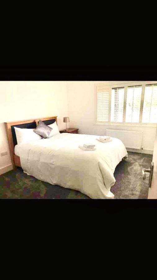 Shangri - La Spacious Family Townhouse Holiday home *