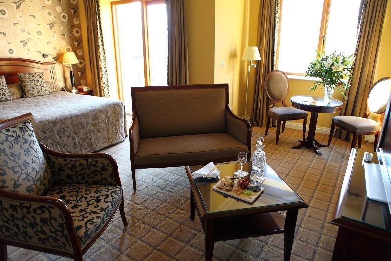 Lake Lodge Guesthouse Guest house 4*