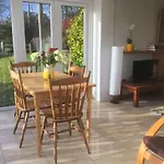 Woodford Guest House In Old Farm