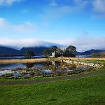 Lake Lodge Guesthouse