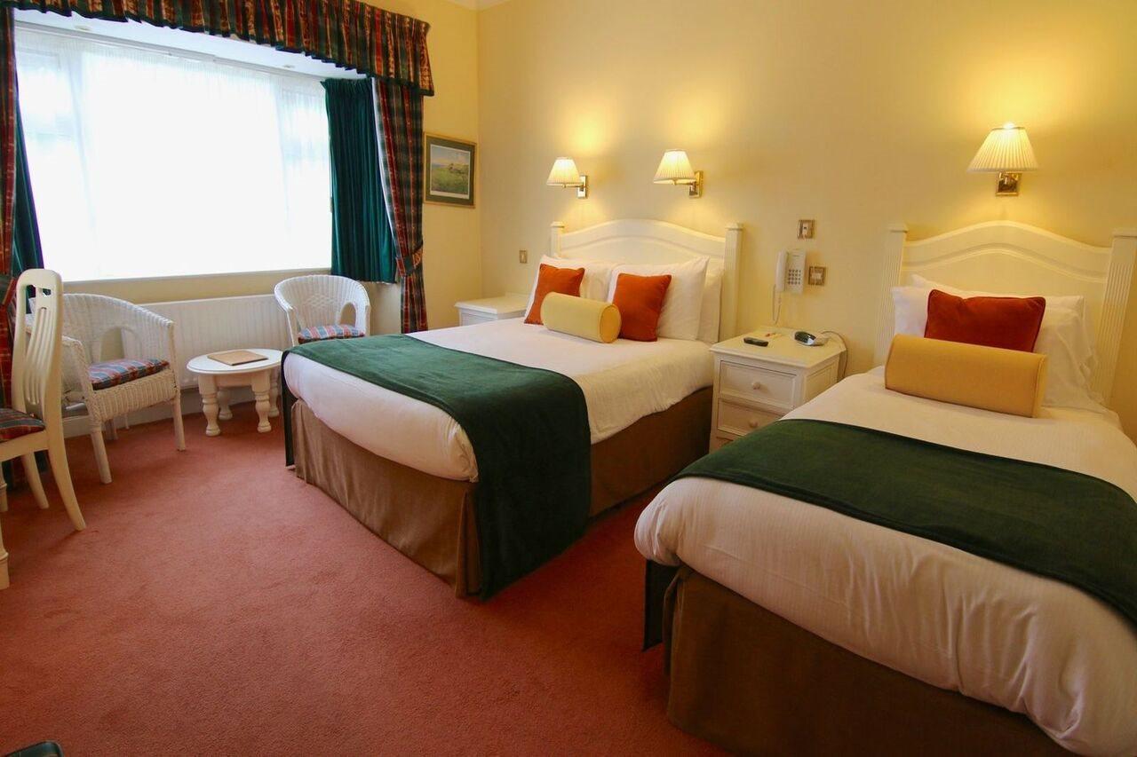 Killeen House And Rozzers Restaurant Killarney