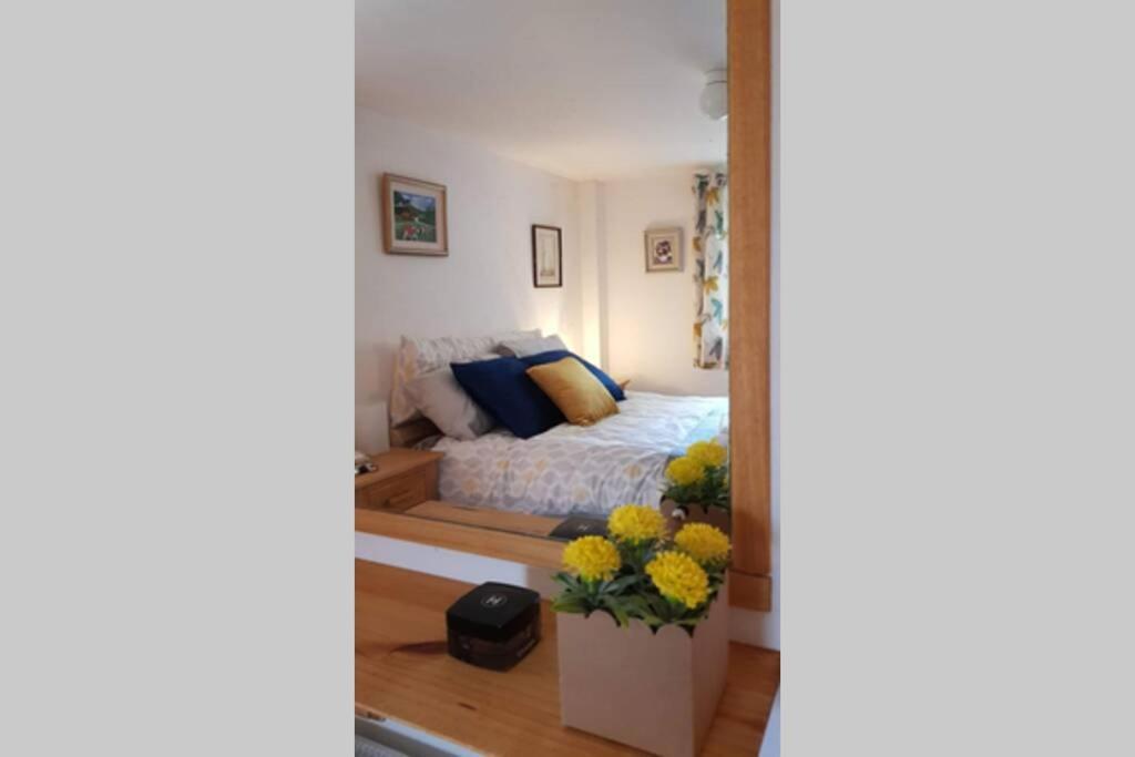 Woodford In Old Farm Holiday home