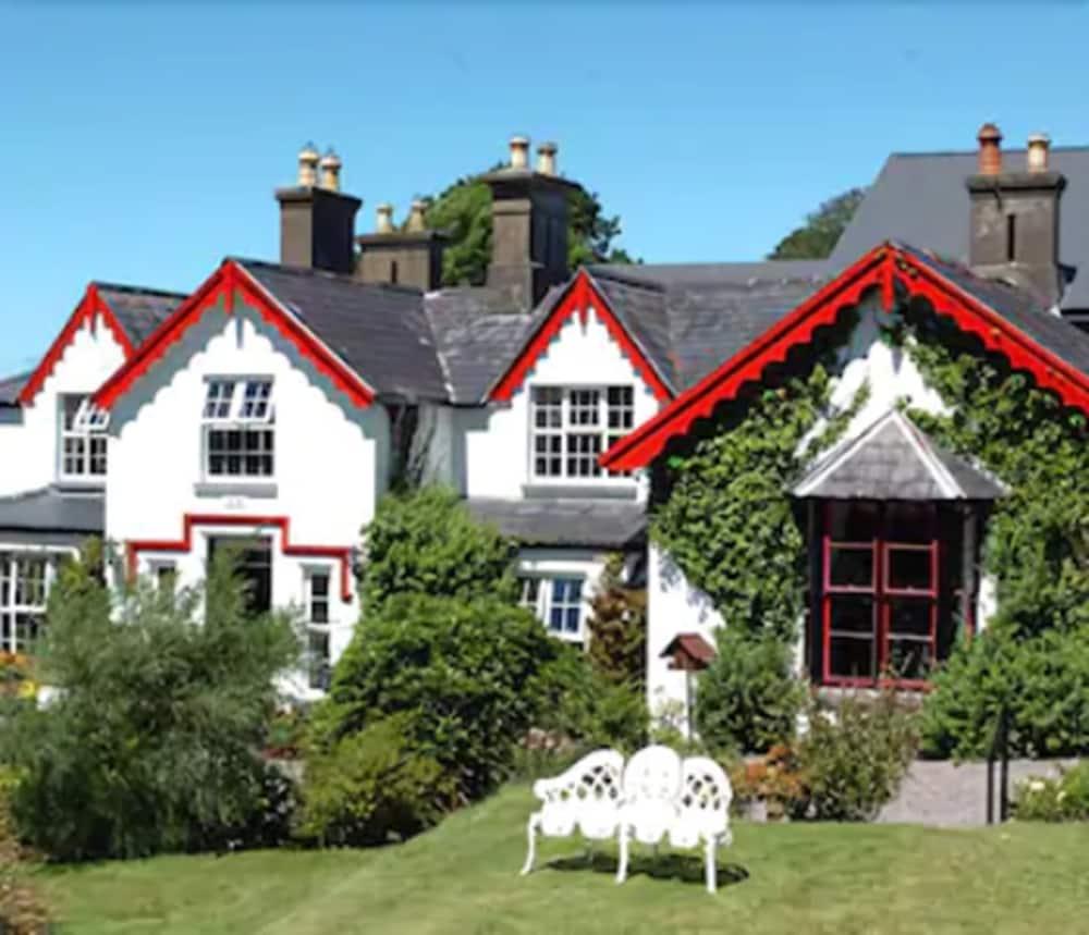 Killeen House And Rozzers Restaurant 3*